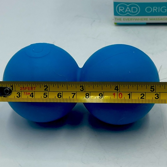 RAD: Silicone Peanut Roller Massage Tool for Neck Back & Feet with 18 Step Guide - Picture 11 of 12